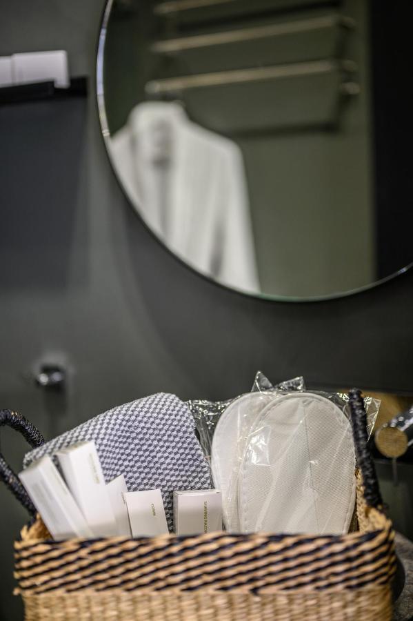Talise I Modern & Luxury Suite Just 2 Minutes From The Beach Stalida エクステリア 写真